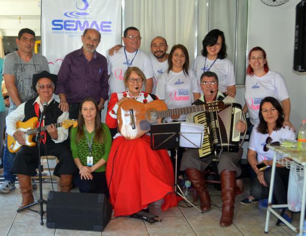 Amigos Voluntários Do Semae Visitam Lar Geriátrico